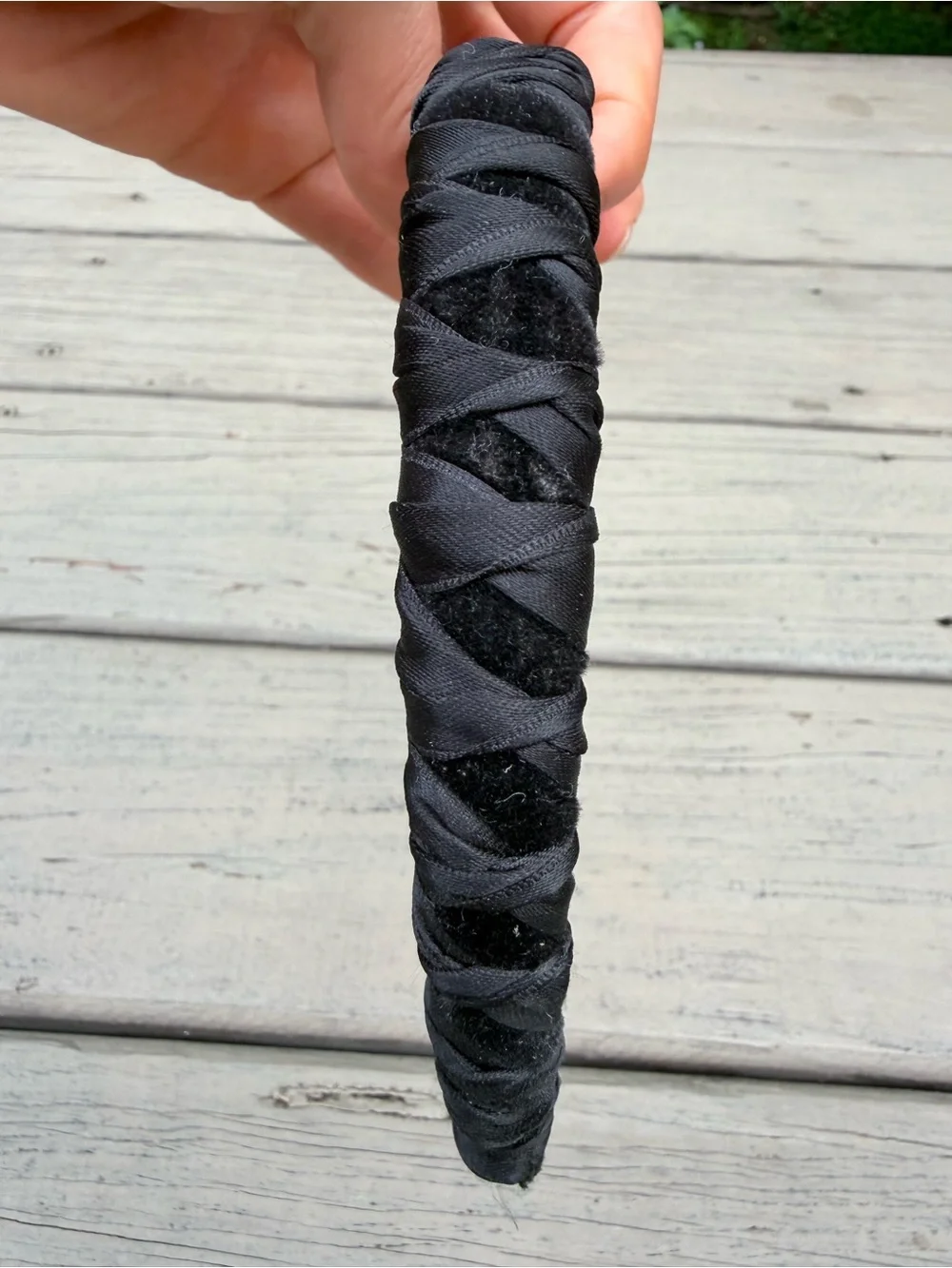 Ann Vuille Black Wrapped Satin-Textured Padded Headband